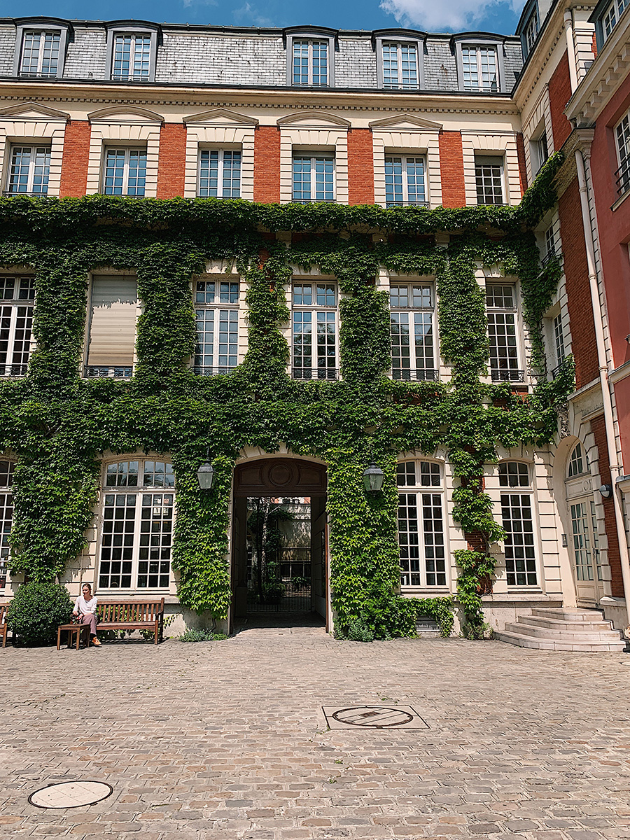 Old House in Paris