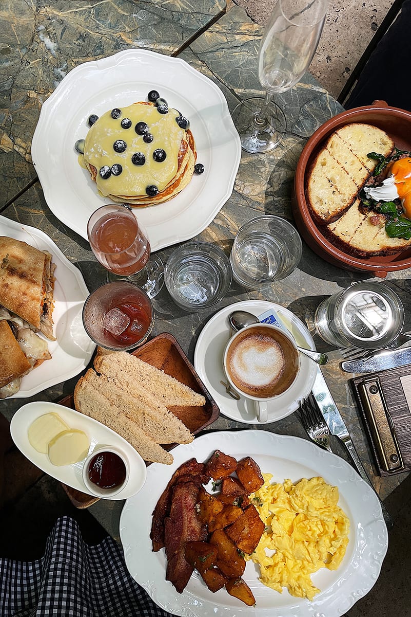 Locanda Verde brunch in NYC at The Greenwich Hotel courtyard