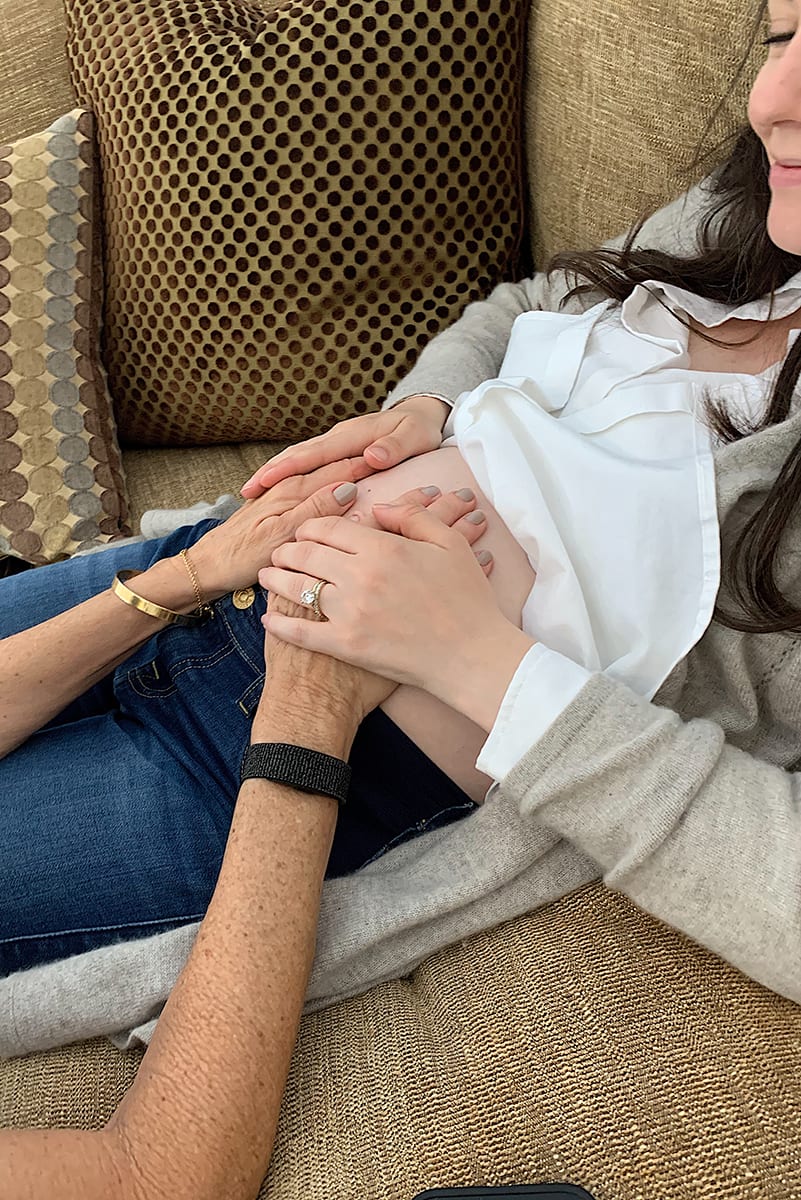 hands on pregnancy bump